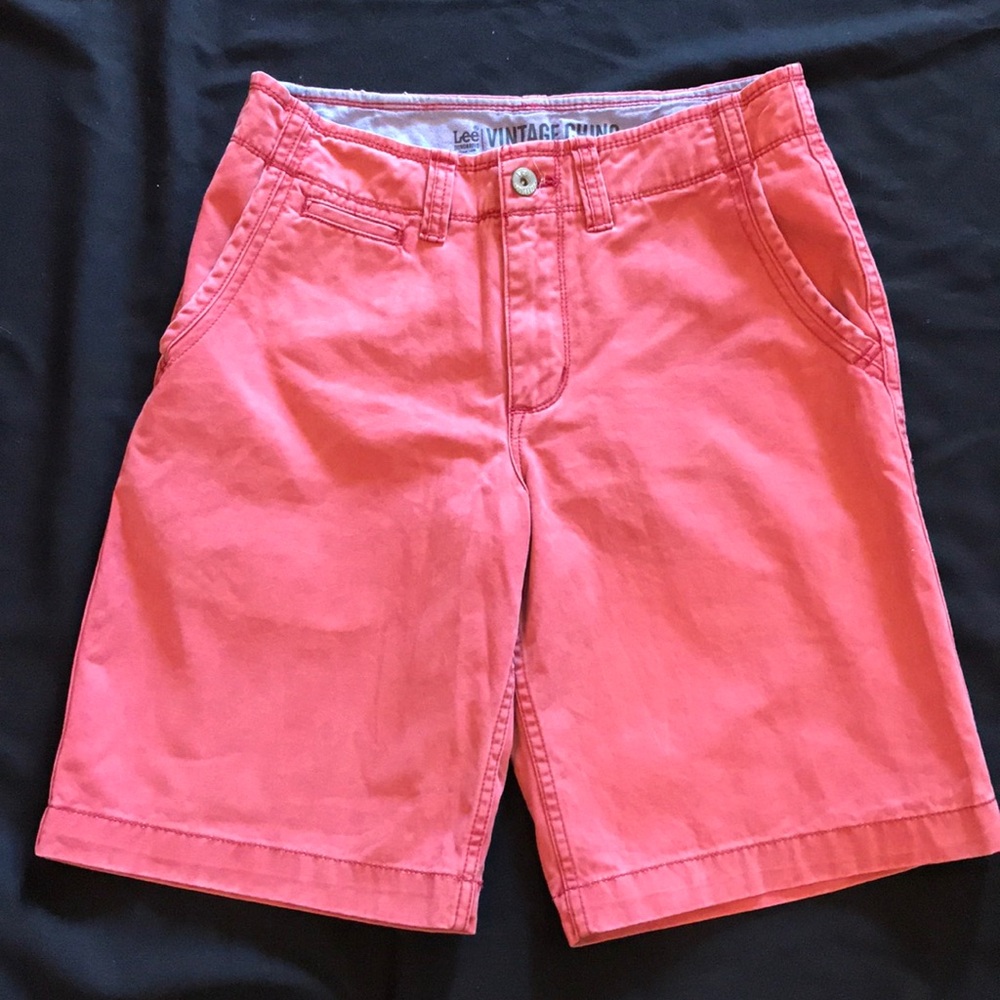 Men’s salmon colored chinos 30